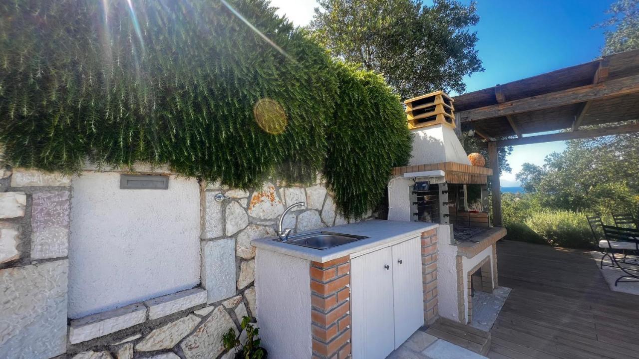 Villa Sania Kassiopi Exterior foto